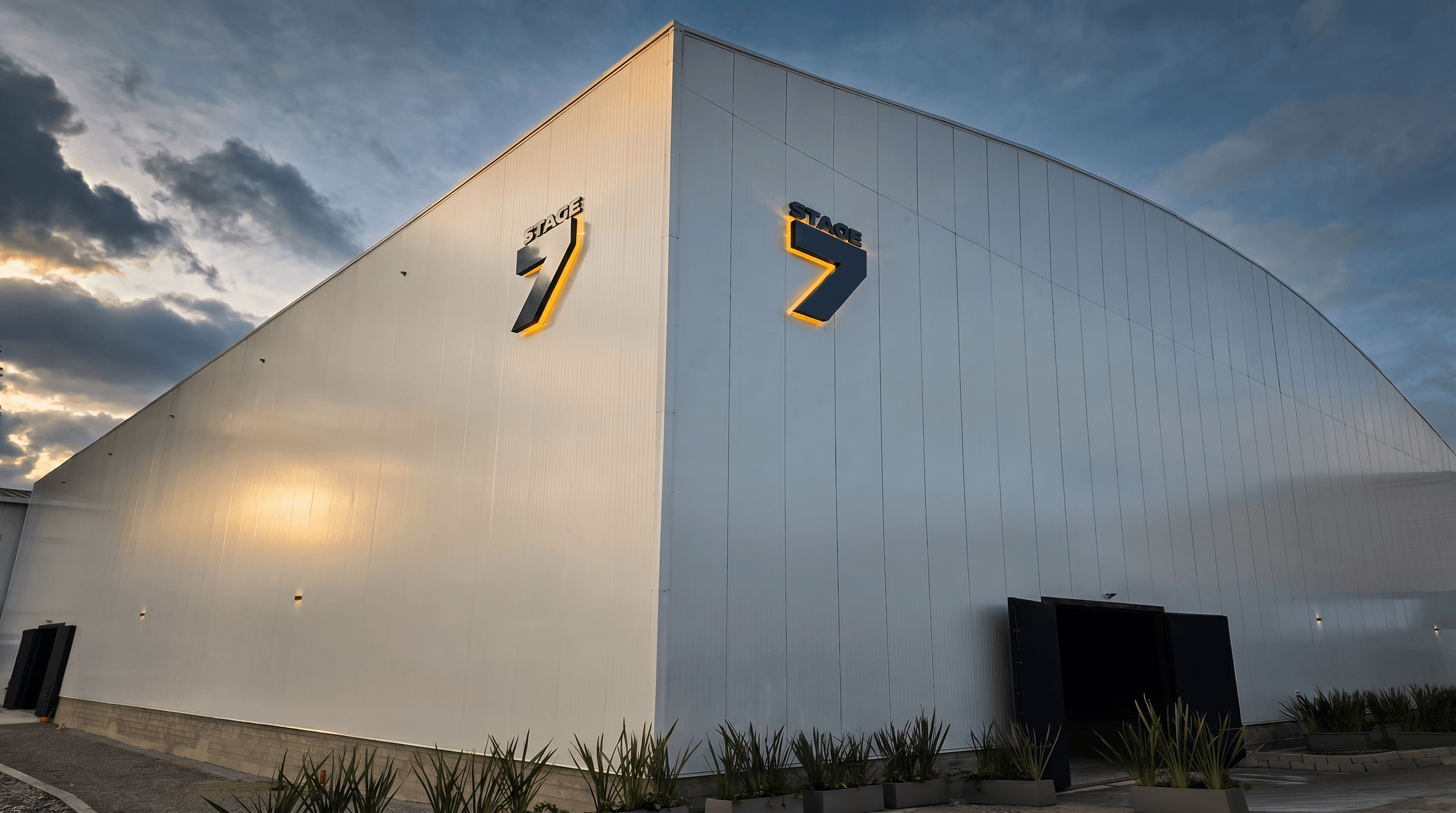 TIS Studios Unveils Massive Soundstage in Bogotá, Boosting International Film Appeal - Features & Deep Dives feature image