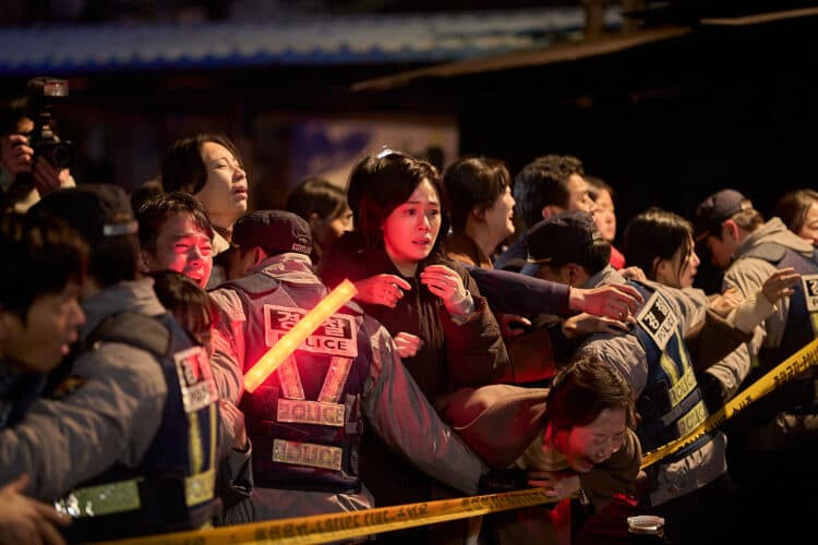 TIFF Review: Yeon Sang-ho’s Paradise Lost Is a Familial Thriller of Dark Secrets - Reviews & Analysis feature image