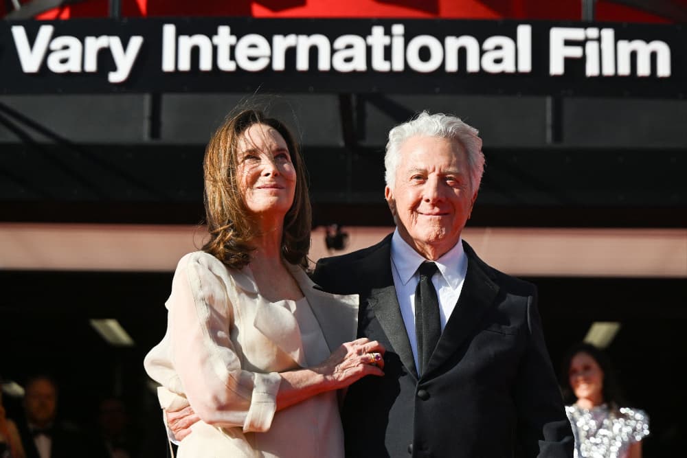 Dustin Hoffman Compares U.S. Political Climate to Vietnam Era, Reflects on Identity - Industry News feature image